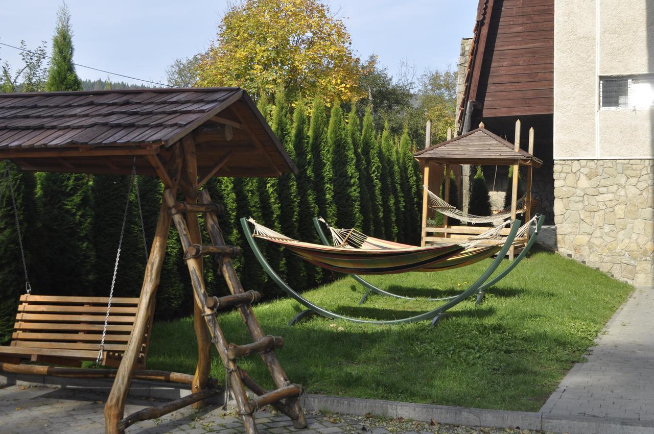 Malyvo Hotel Dilyatyn 외부 사진