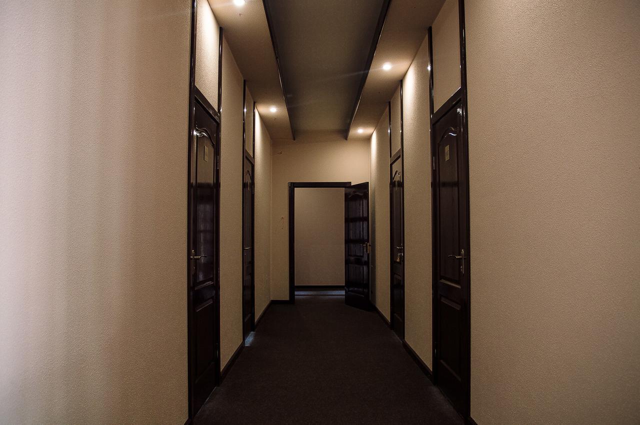Malyvo Hotel Dilyatyn 외부 사진